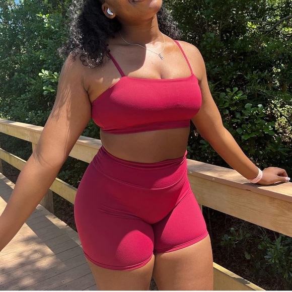 Aoxjox Trinity Workout Biker Shorts 6” • Small • Rumba Red - Picture 3 of 7